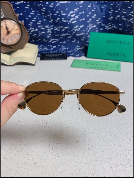 Bottega Veneta Gold Round Retro Sunglasses